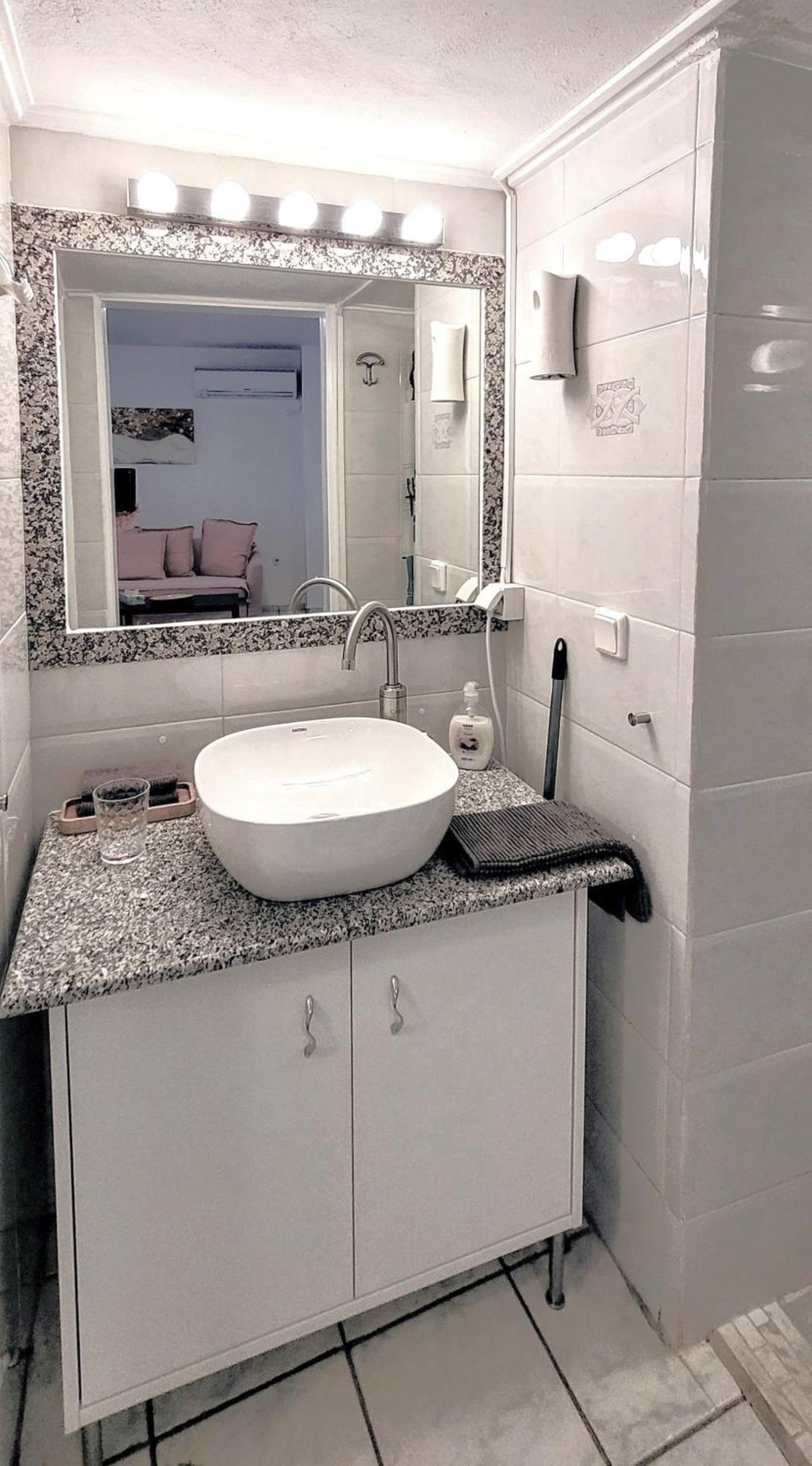 Driopon Apartment - Penthouse Atene Esterno foto